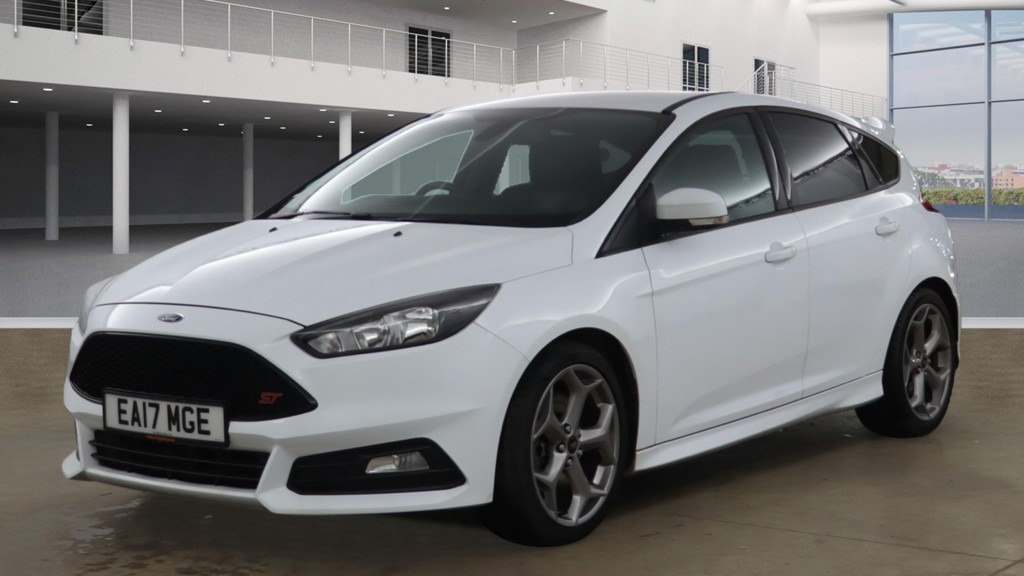 Used Ford Focus 2017 for sale - 76507373: Photo 2