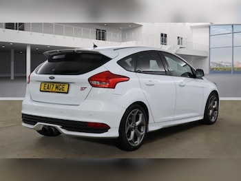 Used Ford Focus 2017 for sale - 76507373: Photo