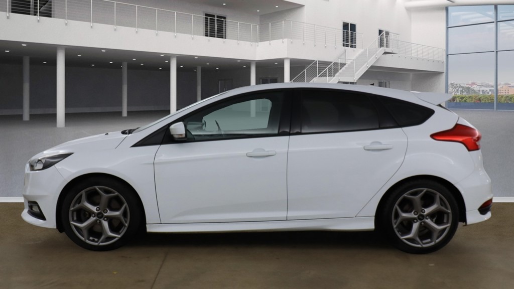 Used Ford Focus 2017 for sale - 76507373: Photo 6