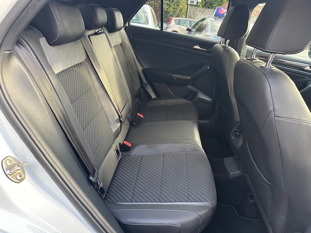 Used Volkswagen T-Roc 2019 for sale - 76792426: Photo 7