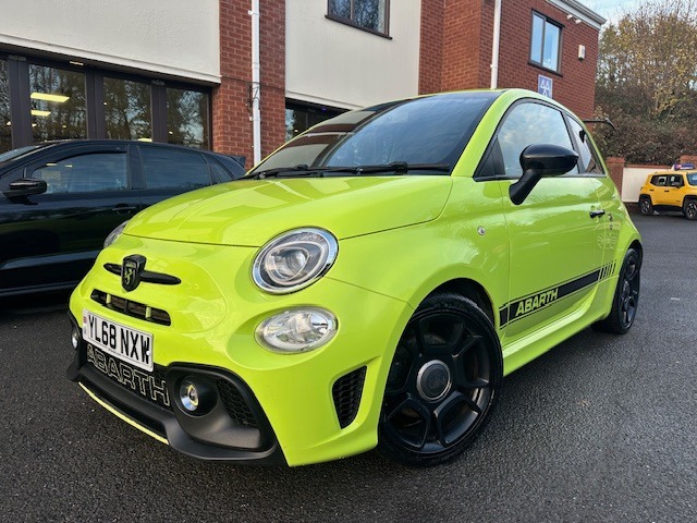Used Abarth 595 2018 for sale - 76707622: Photo 1