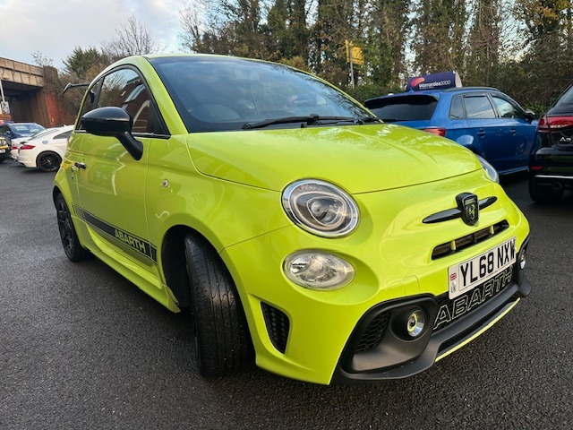 Used Abarth 595 2018 for sale - 76707622: Photo 2
