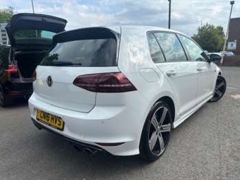 Used Volkswagen Golf 2016 for sale - 74674803: Photo