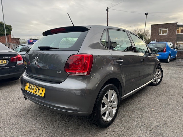 Used Volkswagen Polo 2011 for sale - 76709202: Photo 3