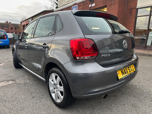 Used Volkswagen Polo 2011 for sale - 76709202: Photo 4