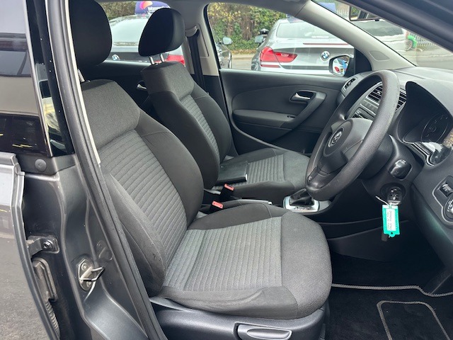 Used Volkswagen Polo 2011 for sale - 76709202: Photo 5