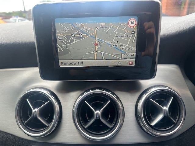 Used Mercedes-Benz GLA 2015 for sale - 77983478: Photo 6