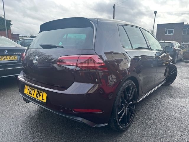 Used Volkswagen Golf 2017 for sale - 76626745: Photo 3