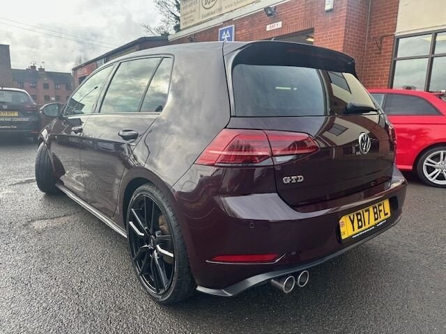 Used Volkswagen Golf 2017 for sale - 76626745: Photo 4