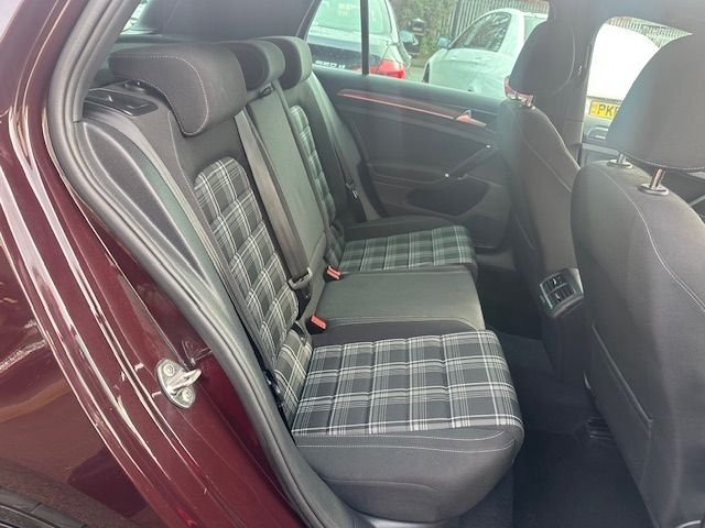 Used Volkswagen Golf 2017 for sale - 76626745: Photo 7