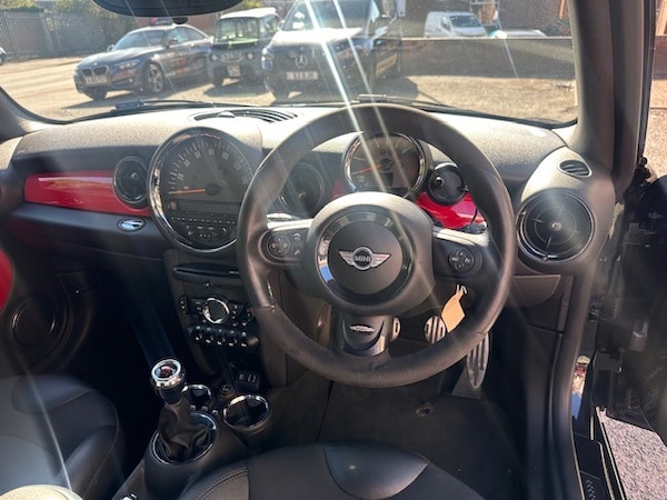 Used MINI Hatch 2013 for sale - 76065370: Photo 6