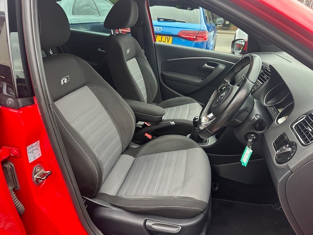 Used Volkswagen Polo 2015 for sale - 76403380: Photo 5