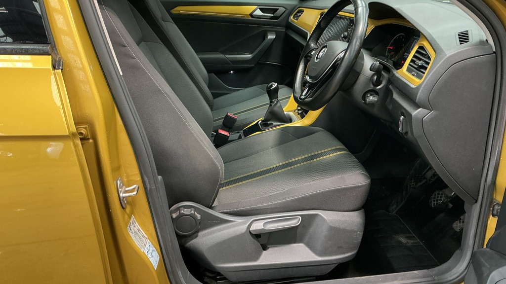 Used Volkswagen T-Roc 2018 for sale - 78039955: Photo 11