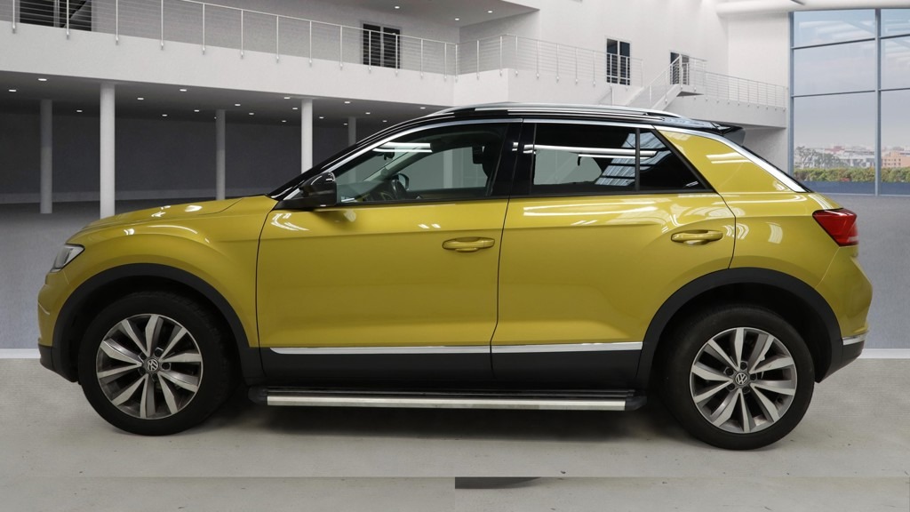Used Volkswagen T-Roc 2018 for sale - 78039955: Photo 9