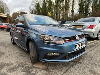 Used Volkswagen Polo 2016 for sale - 75228199: Photo