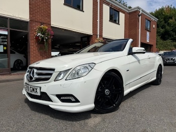 Used Mercedes-Benz E Class 2011 for sale - 79320962: Photo