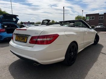 Used Mercedes-Benz E Class 2011 for sale - 79320962: Photo