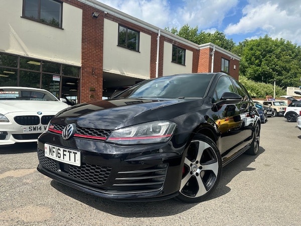 Used Volkswagen Golf 2016 for sale - 74703130: Photo 1