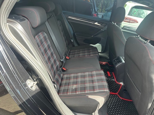 Used Volkswagen Golf 2016 for sale - 74703130: Photo 7