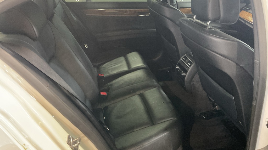 Used BMW 7 Series 2010 for sale - 76638062: Photo 5