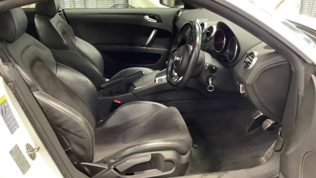 Used Audi TT 2013 for sale - 76948539: Photo 9