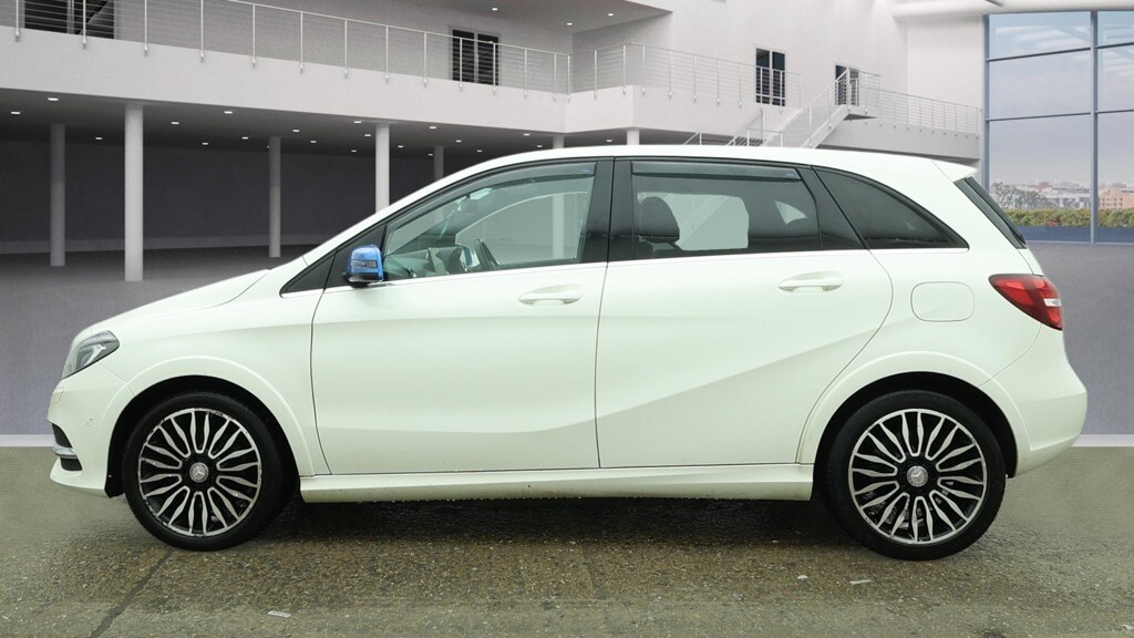 Used Mercedes-Benz B Class 2016 for sale - 77420660: Photo 9