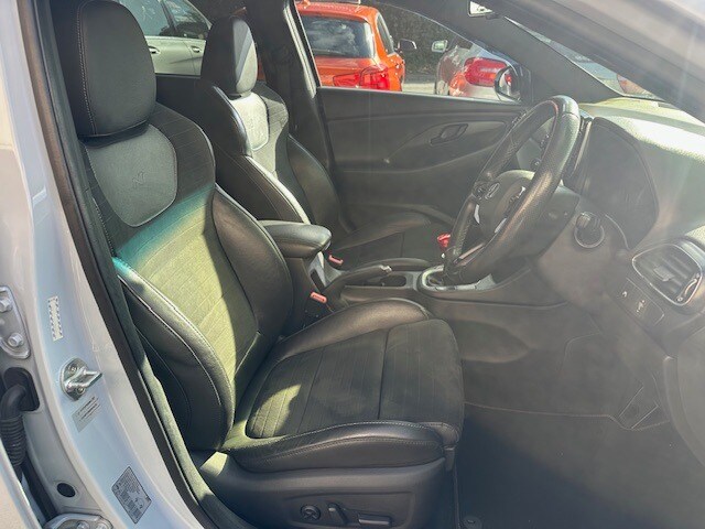Used Hyundai i30 2018 for sale - 76343924: Photo 6