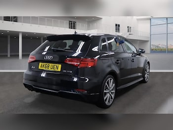 Used Audi A3 2018 for sale - 77323498: Photo