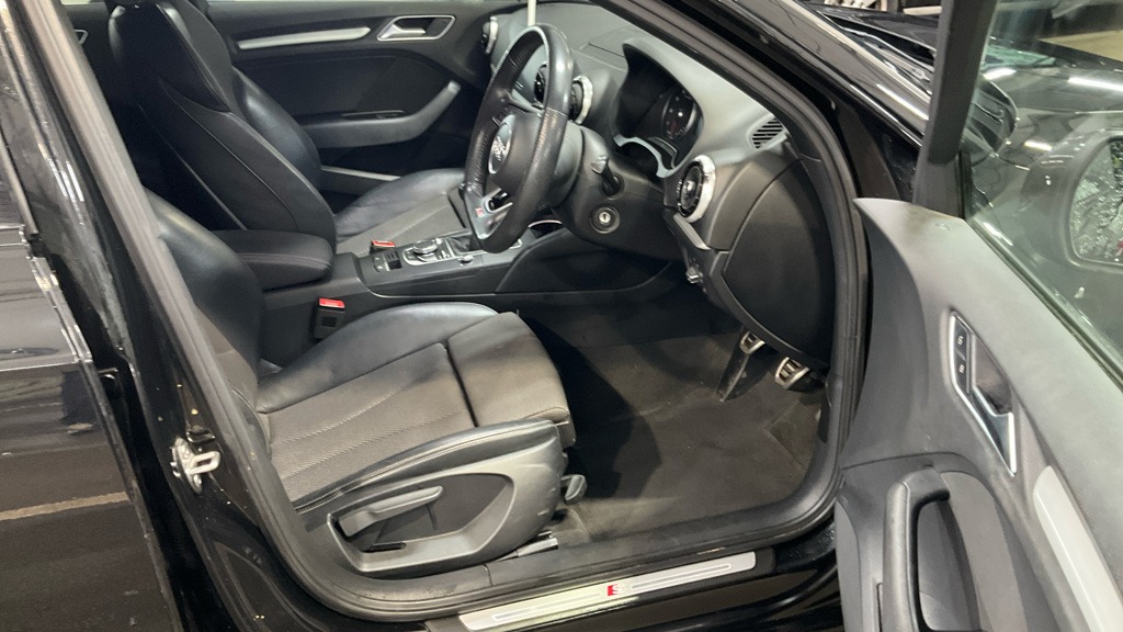 Used Audi A3 2018 for sale - 77323498: Photo 8