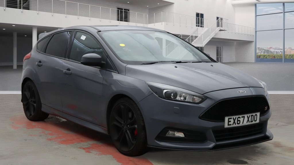 Used Ford Focus 2017 for sale - 76940063: Photo 3