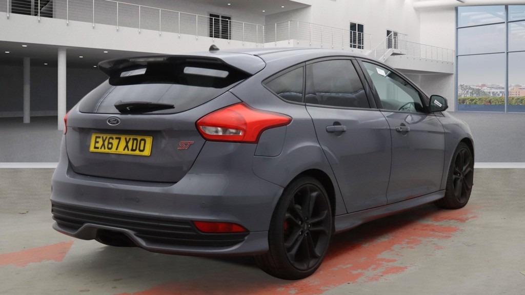 Used Ford Focus 2017 for sale - 76940063: Photo 6