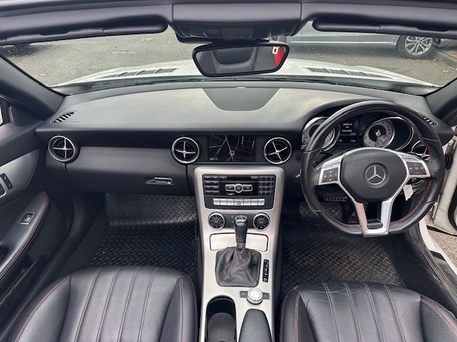 Used Mercedes-Benz SLK 2011 for sale - 76613686: Photo 6