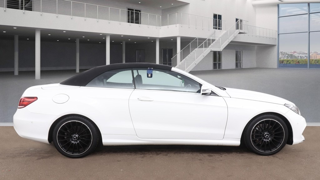 Used Mercedes-Benz E Class 2013 for sale - 78038577: Photo 11