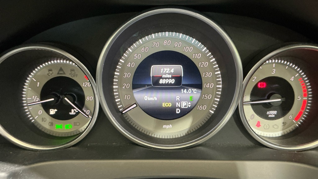 Used Mercedes-Benz E Class 2013 for sale - 78038577: Photo 16