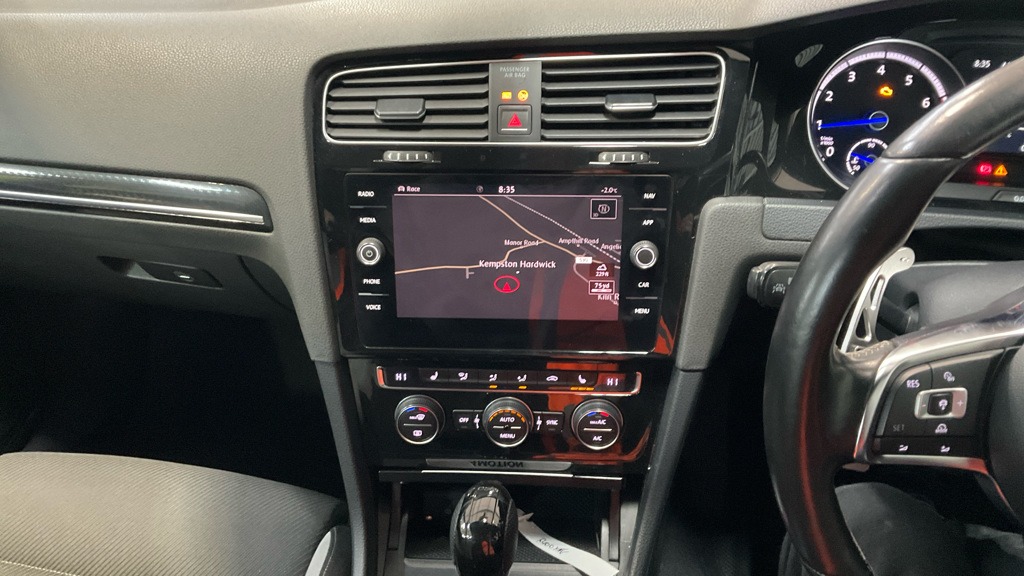 Used Volkswagen Golf 2014 for sale - 77137891: Photo 12