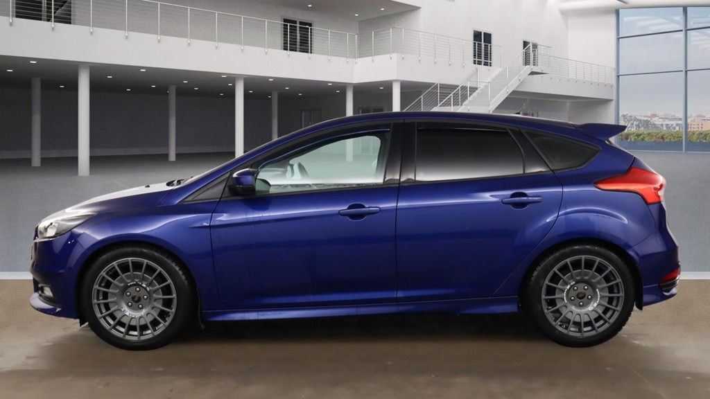 Used Ford Focus 2015 for sale - 77687383: Photo 8