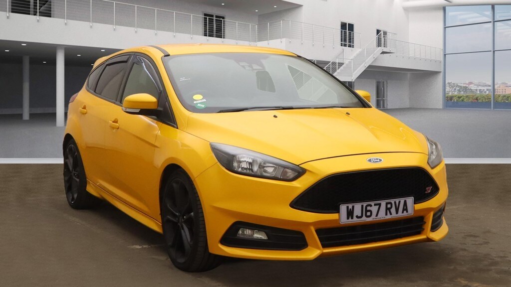 Used Ford Focus 2017 for sale - 76946843: Photo 3