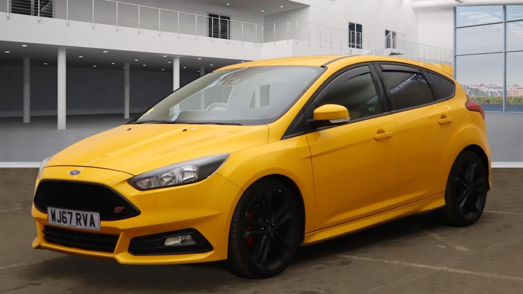 Used Ford Focus 2017 for sale - 76946843: Photo 4