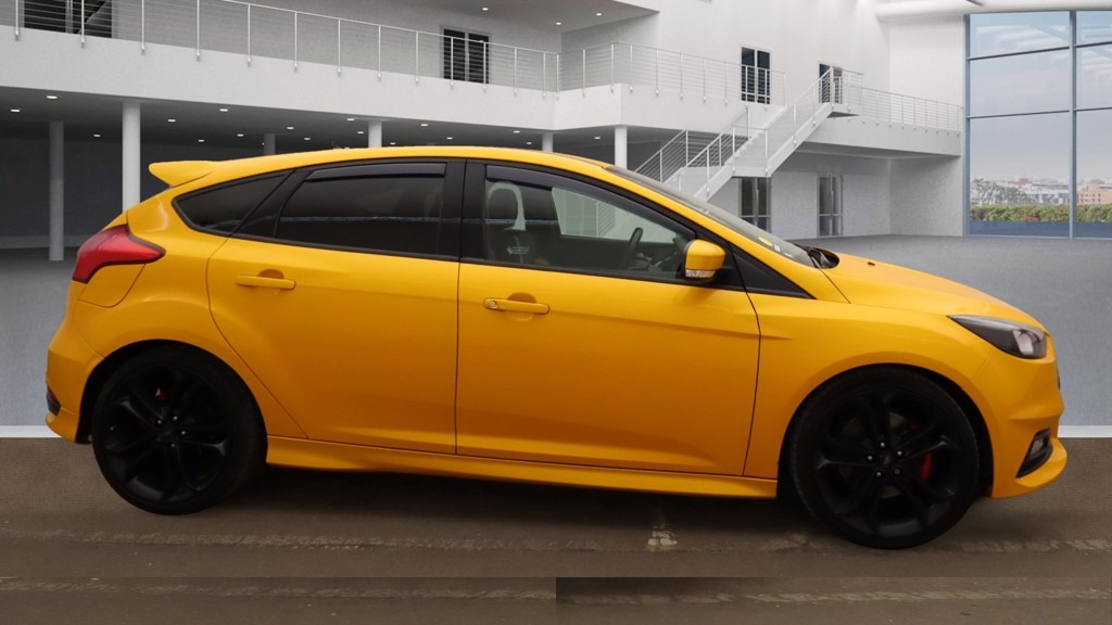 Used Ford Focus 2017 for sale - 76946843: Photo 7