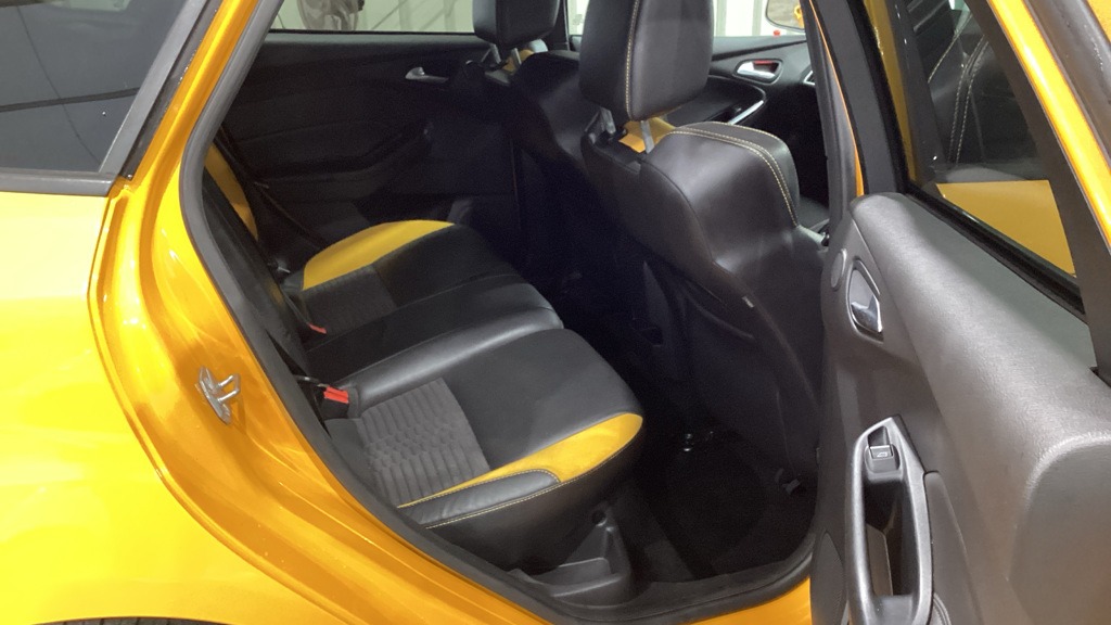 Used Ford Focus 2017 for sale - 76946843: Photo 9