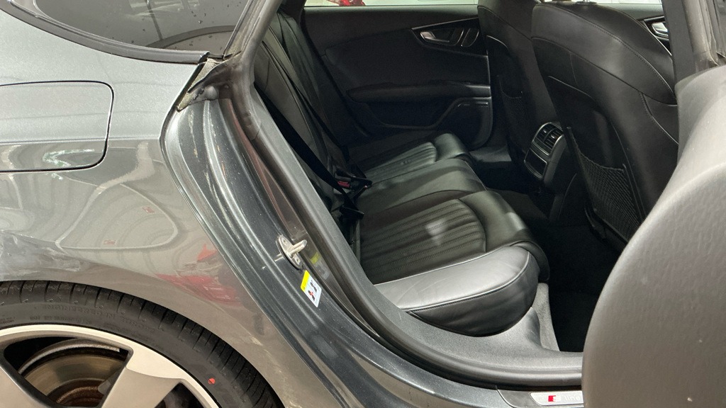 Used Audi A7 2014 for sale - 78010890: Photo 9