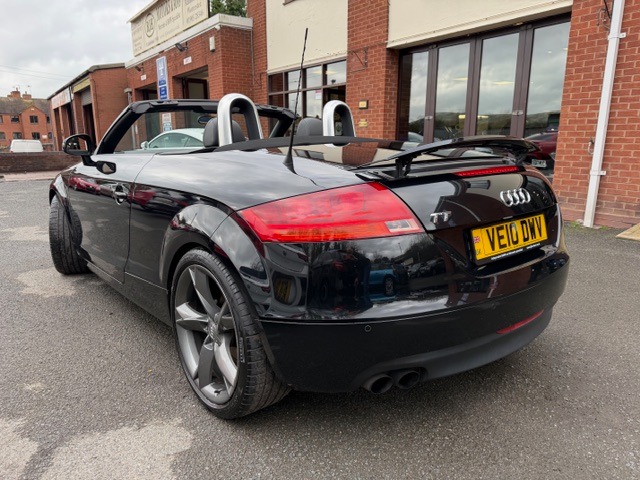 Used Audi TT 2010 for sale - 77490245: Photo 4