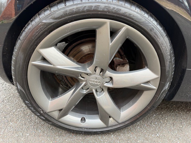 Used Audi TT 2010 for sale - 77490245: Photo 8