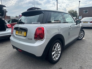 Used MINI Hatch 2018 for sale - 76128861: Photo 3