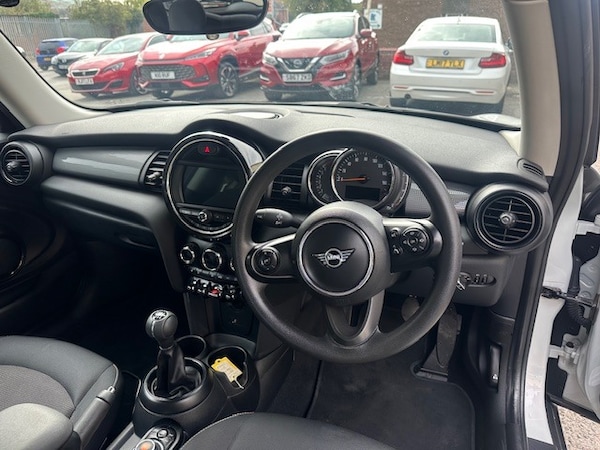 Used MINI Hatch 2018 for sale - 76128861: Photo 6