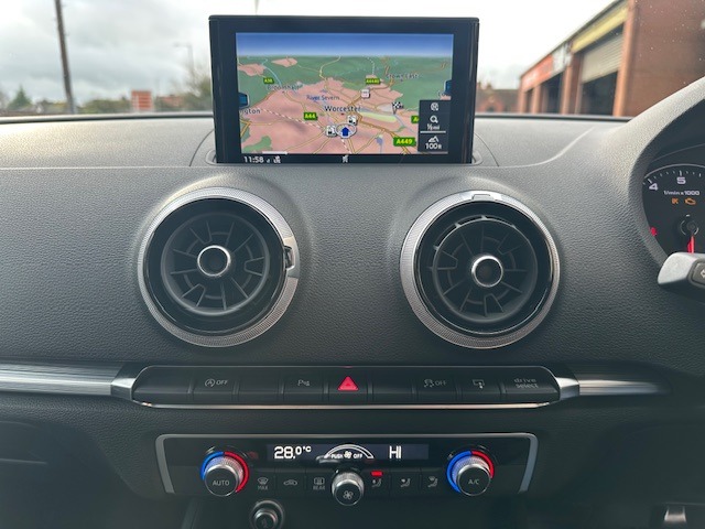 Used Audi A3 2017 for sale - 76722537: Photo 8