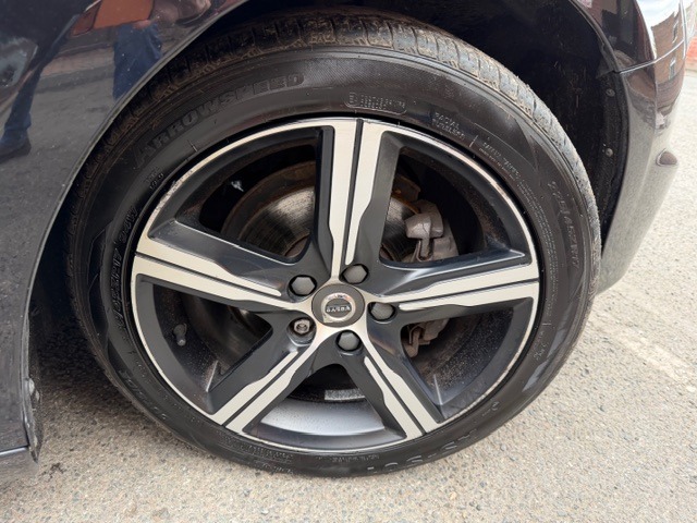 Used Volvo V40 2018 for sale - 78038705: Photo 10