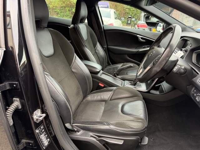 Used Volvo V40 2018 for sale - 78038705: Photo 6