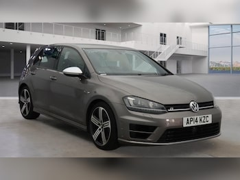 Used Volkswagen Golf 2014 for sale - 77649708: Photo
