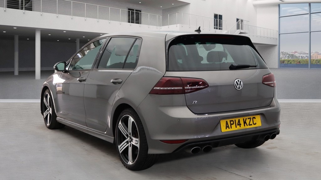 Used Volkswagen Golf 2014 for sale - 77649708: Photo 6